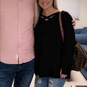 Entro Black Sweater